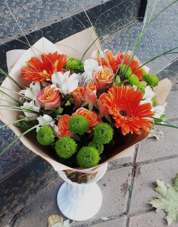 Букет цветов из: Герберы, Хризантемы, Альстромерии и Розы в Пузево