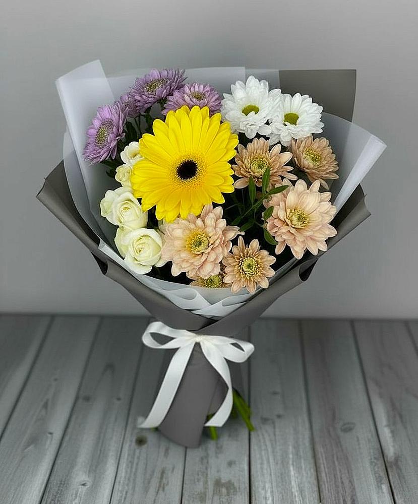 Букет цветов из: Розы, Герберы и Хризантемы в Пузево