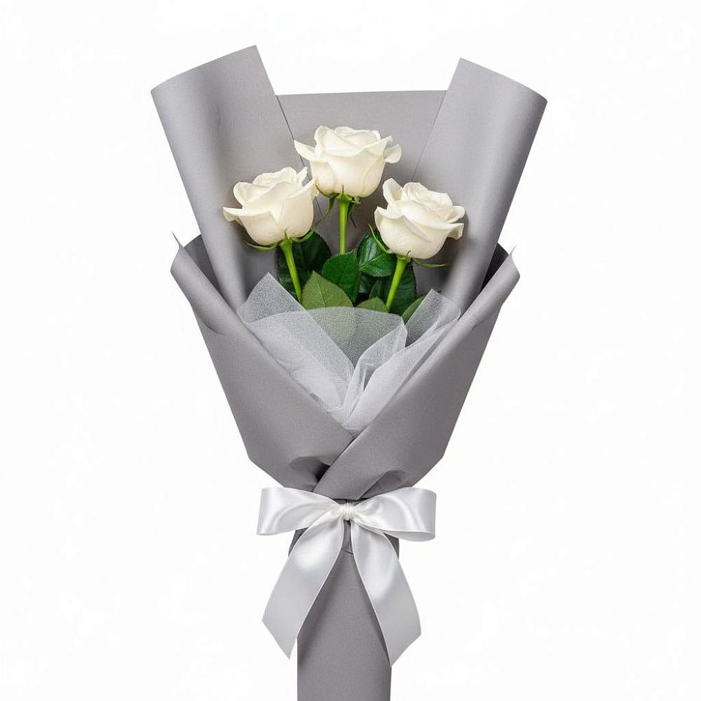 Букет 3 белые розы в Пузево