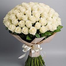 Букет 101 беля роза Белоснежка в Пузево
