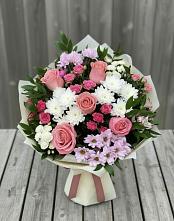 Букет цветов из:  Альстромерии, Гвоздики, Розы и Хризантемы в Пузево