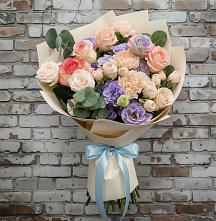 Букет цветов из:  Розы, Лизиантусы и Гвоздики #REPLACE_PRED# Пузево