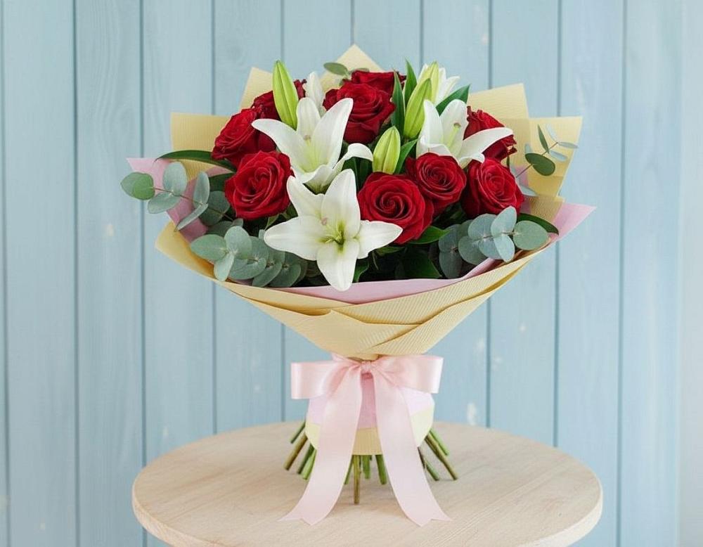 Букет цветов из: Лилии и Розы в Пузево